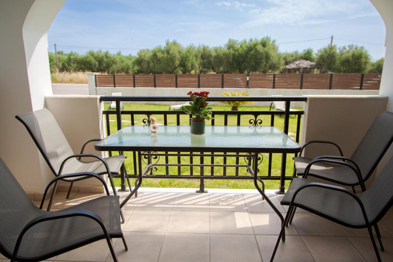 Tropical Apartments Alykes  Luaran gambar