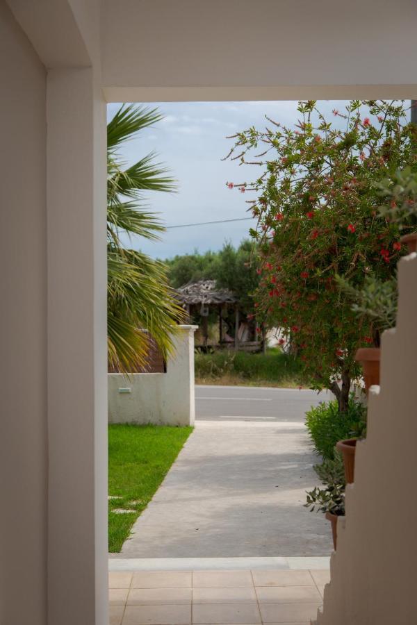 Tropical Apartments Alykes  Luaran gambar